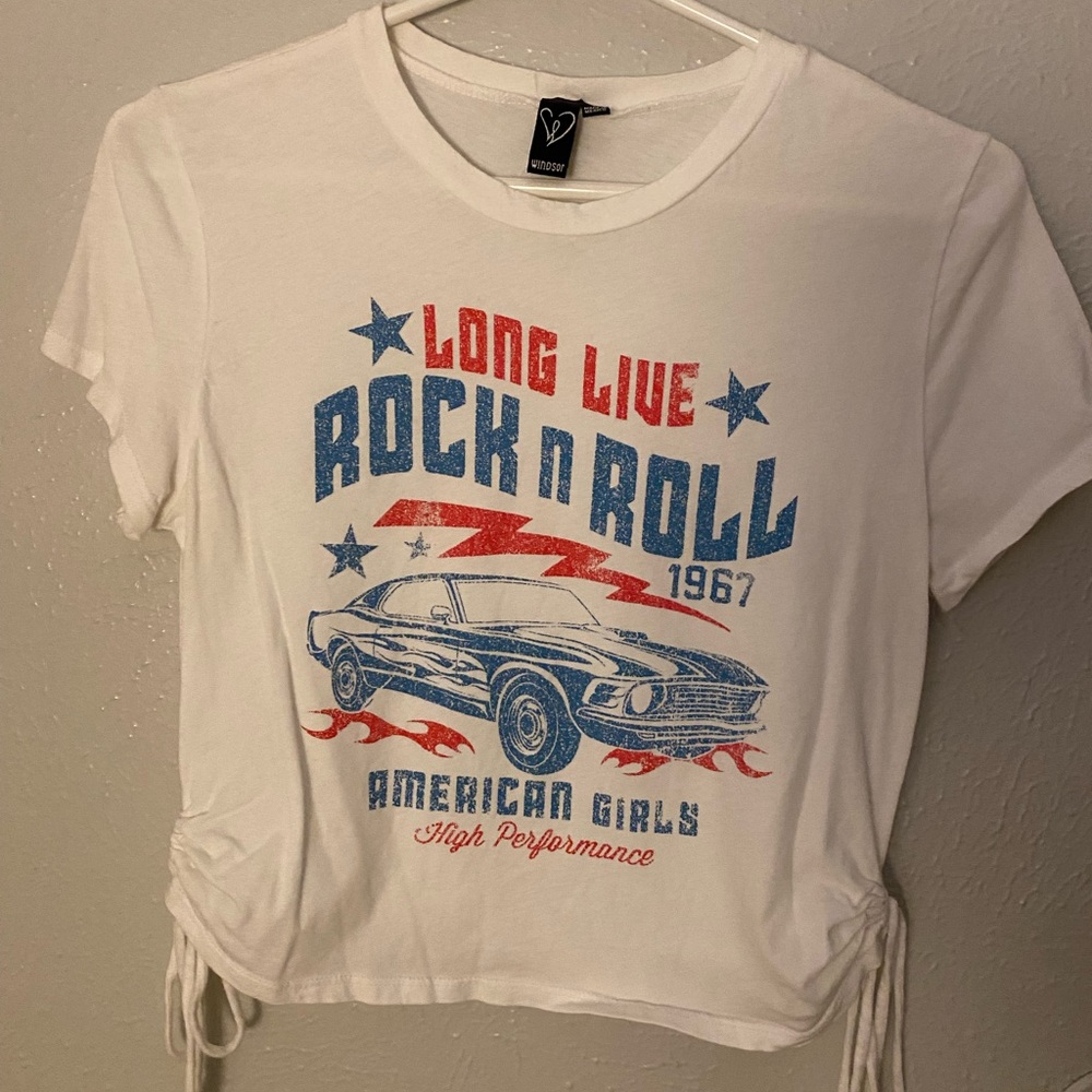 Windsor White Rock n Roll Graphic Crop Top